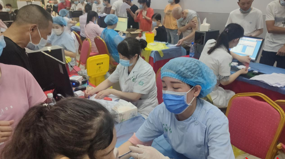 衡阳石鼓区：这个夏天里最美的身影——致敬疫苗接种一线医务工作者