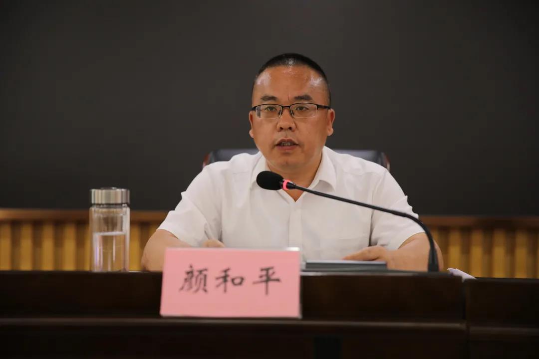 石鼓区区镇人大换届选举工作部署会暨人大换届选举工作培训班举行