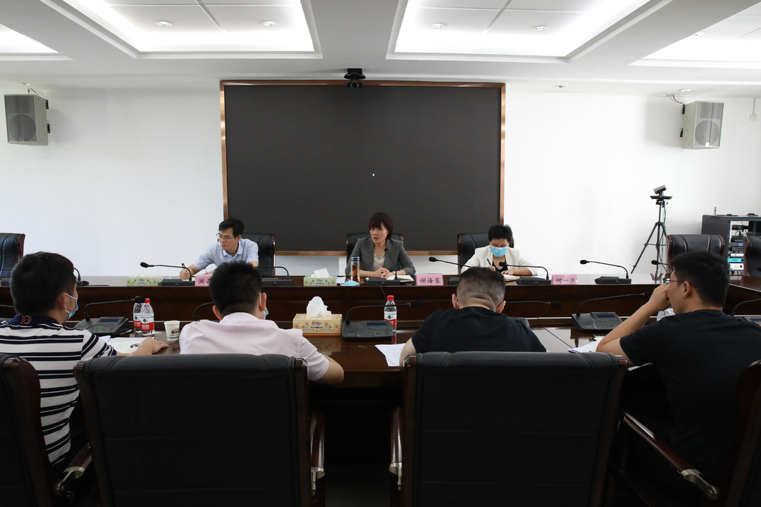石鼓区召开疫情防控工作调度会