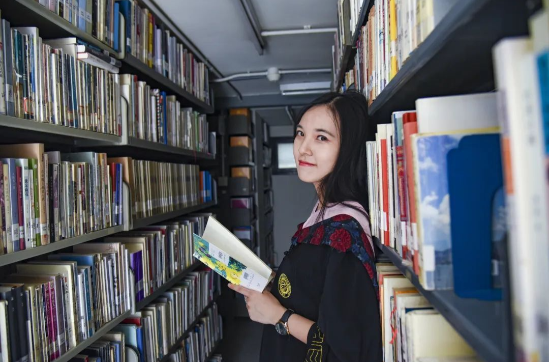 青春诗会·锦绣石鼓 | 《诗刊》社第38届青春诗会入选诗人作品展①