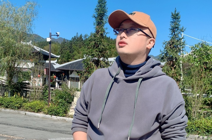 诗“说”⑧| 第38届青春诗会诗人梁书正：诗歌的根应该扎在生活中，扎在大地上