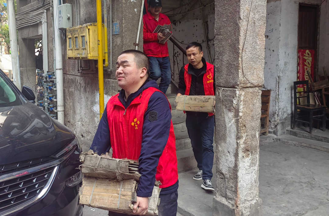 区行政审批服务局：共创文明衡阳 同建美丽石鼓