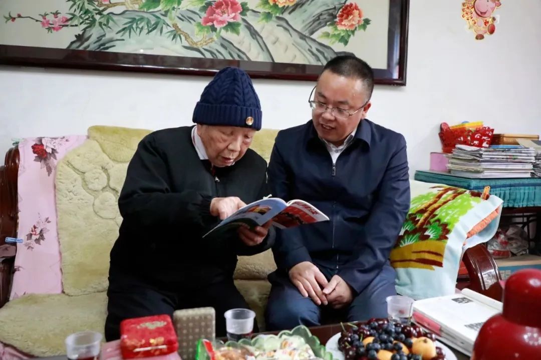 情暖五一 ，致敬劳模，颜和平看望慰问劳动模范代表