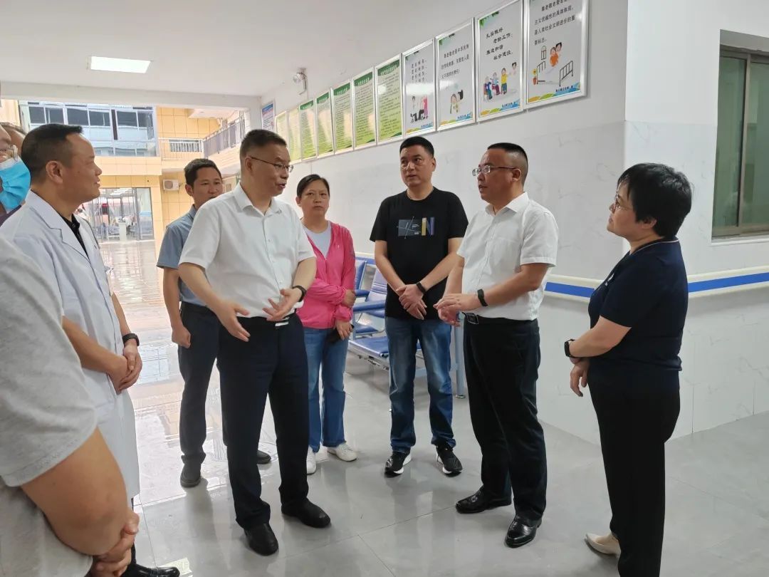 省卫健委调研组来石鼓区调研指导卫生健康工作