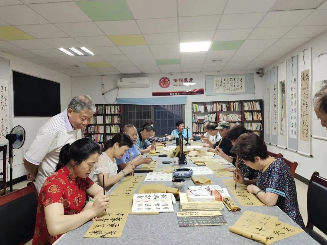 新华社、央广网推介|石鼓区人民街道：“邻”品牌让居民群众倍感温馨