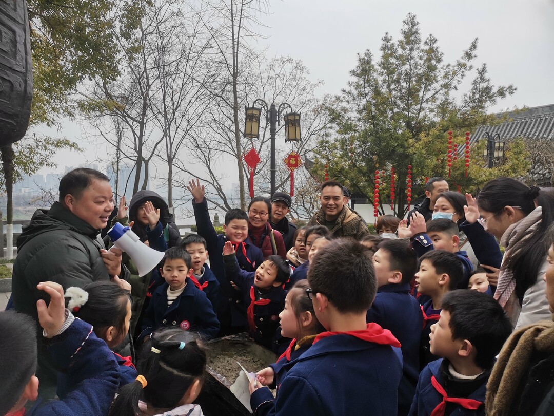 “观南岳独秀 听石鼓书香 触先贤足迹，品大美衡阳” ——石鼓学子为衡阳文旅代言