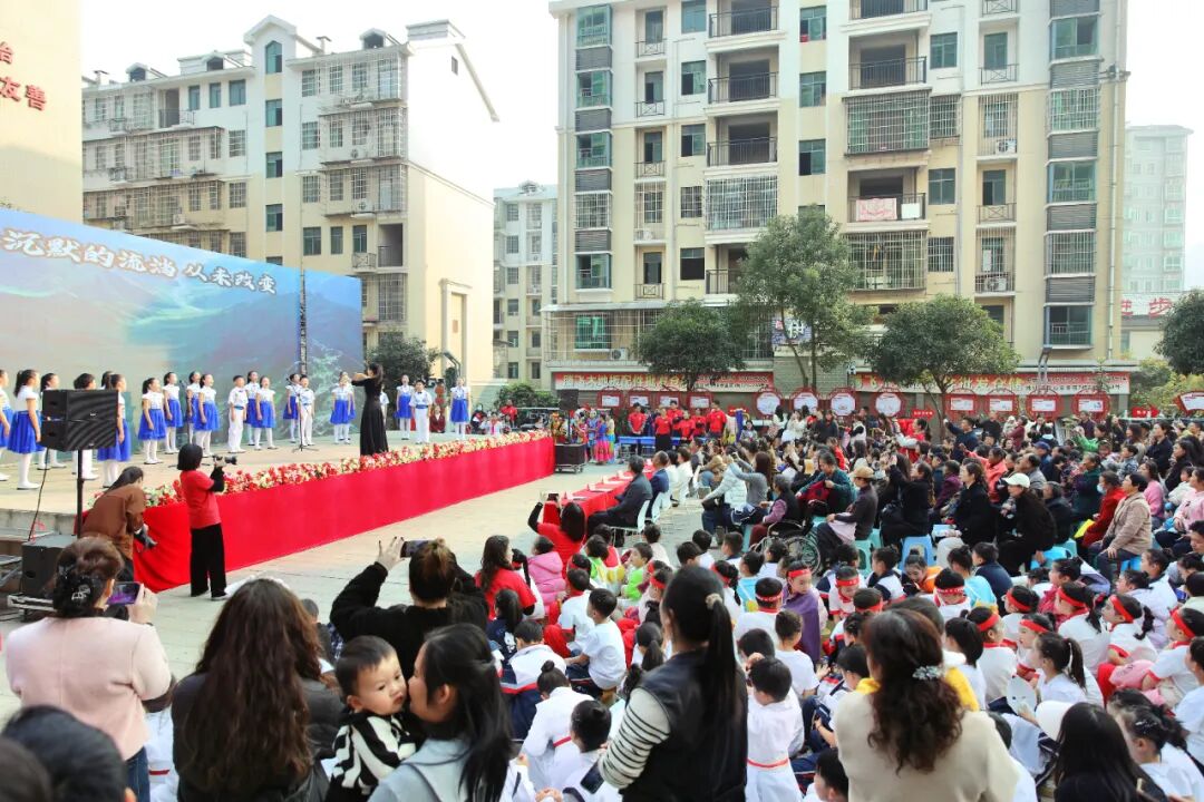 打破校园围墙！石鼓区“家校社”三维共育课堂展示活动“声”入人心