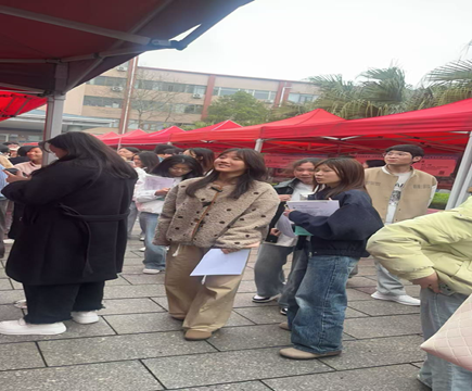 春风送岗，“就”在石鼓！这场校园招聘会很有“料”