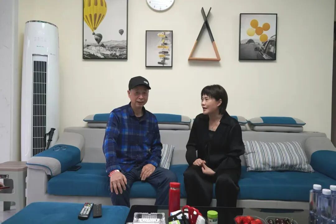 谢海蓉开展“情暖衡商”走访慰问活动