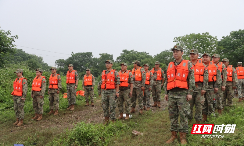 锻造水上尖兵，石鼓区人武部开展防汛抗洪实战化演练