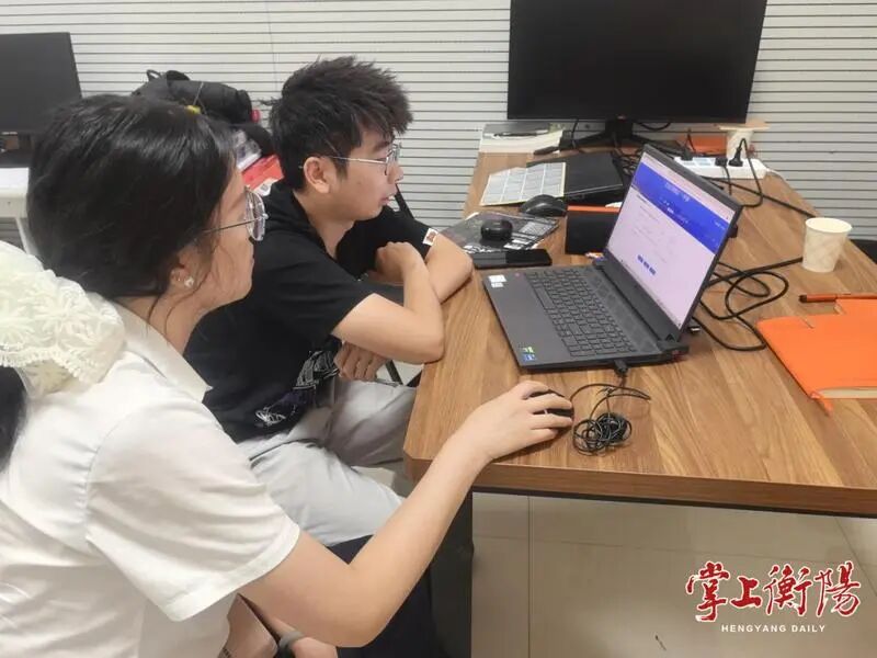 石鼓区数据局：上门帮办“零距离”，企业迁移“零跑腿”