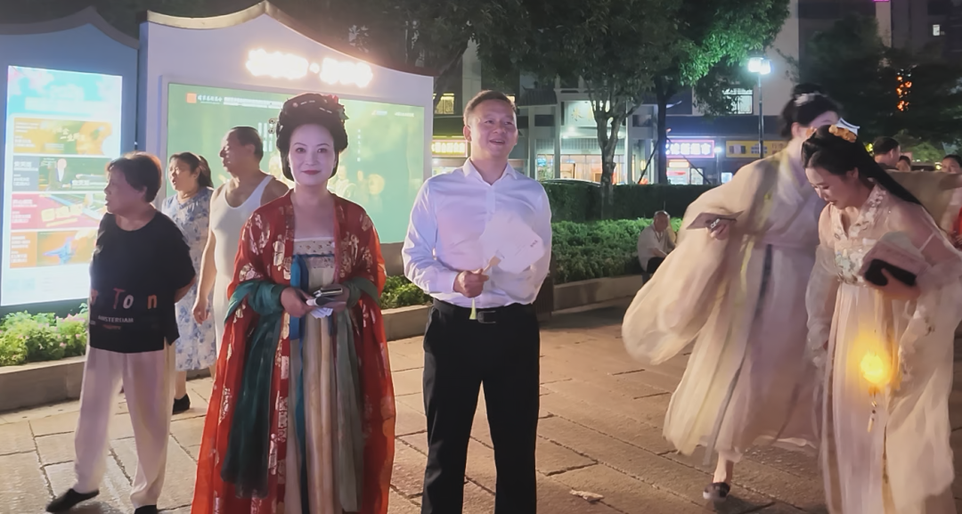 月满中秋承文脉！石鼓区中秋主题游园会璀璨启幕