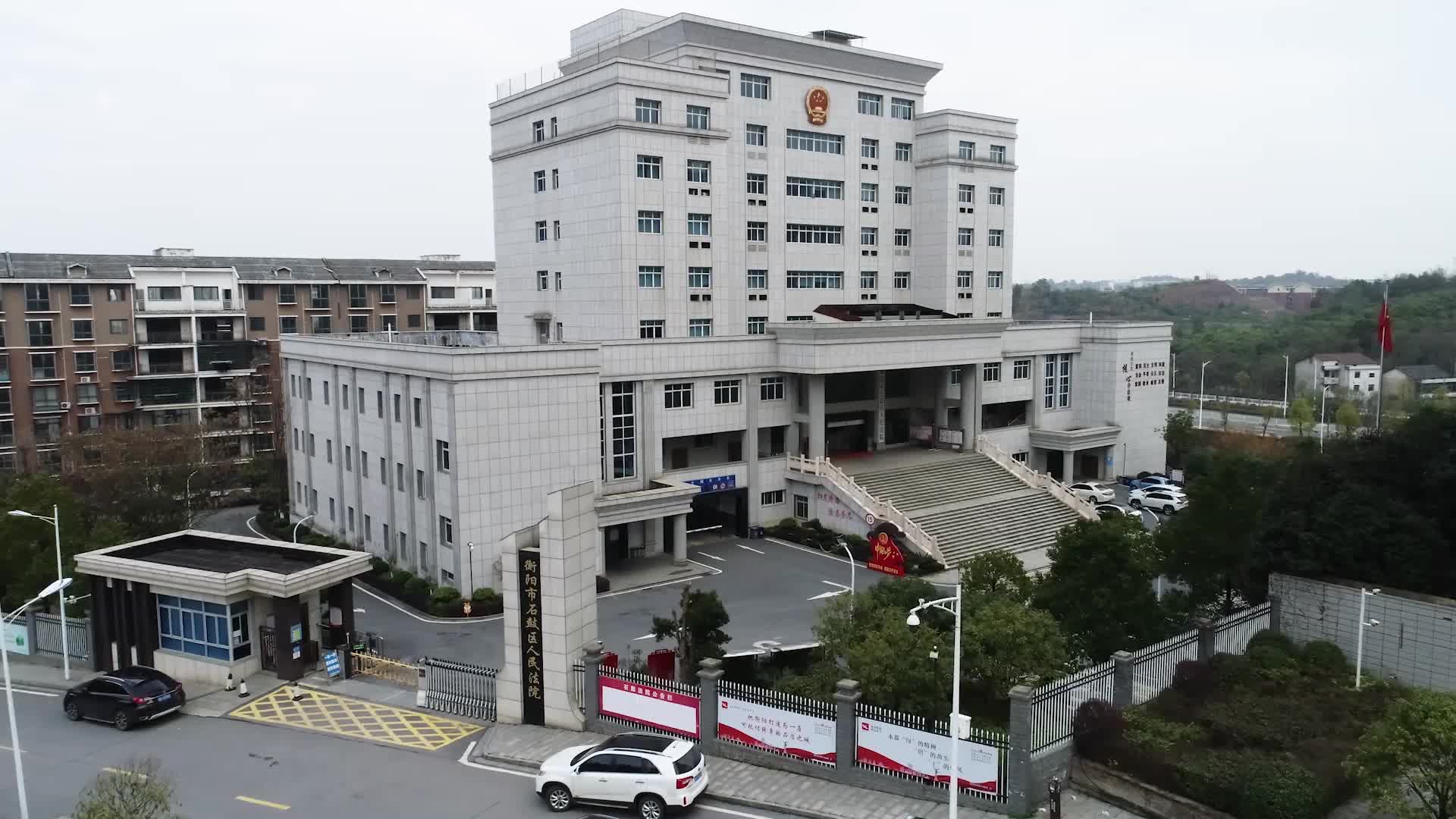 “她”力量，不一样
