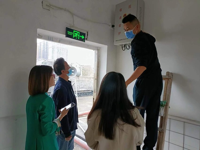 石鼓区人防办组织开展湖南“11.1”警报试鸣日系列活动