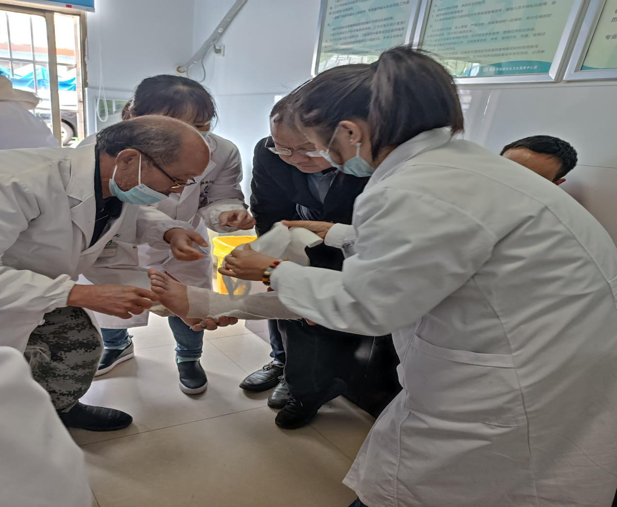 石鼓区黄沙湾街道社区卫生服务中心弘扬中医技术
