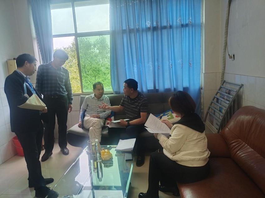 石鼓区国动办对存在安全隐患的早期人防工程单位下达安全隐患交办单