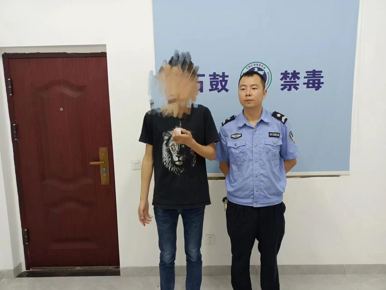 角山镇：深入开展禁毒尿检工作