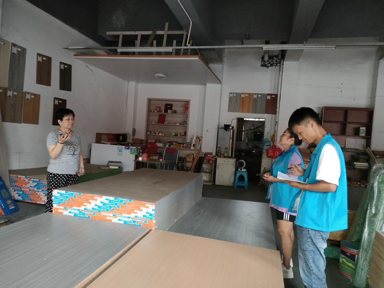 合江街道：柏树嘴社区开展全国第五次经济普查入户走访调查工作
