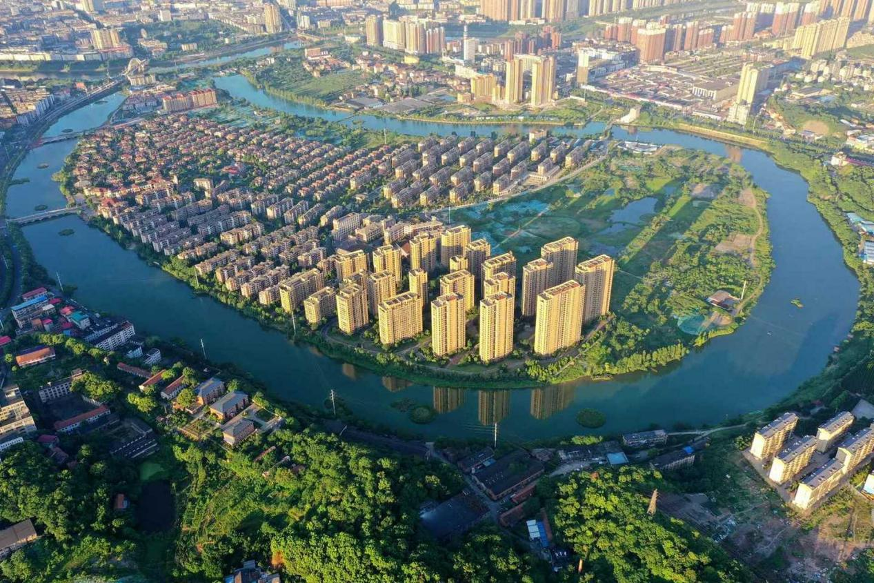 区住建局巩固提升雁栖湖黑臭水体治理成效