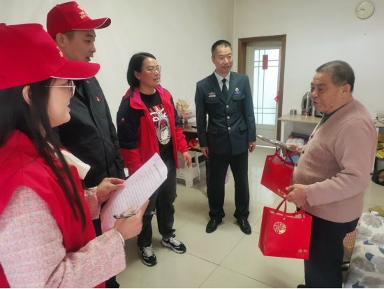 石鼓区退役军人事务局携手社区开展“清廉石鼓”进村入户大走访活动