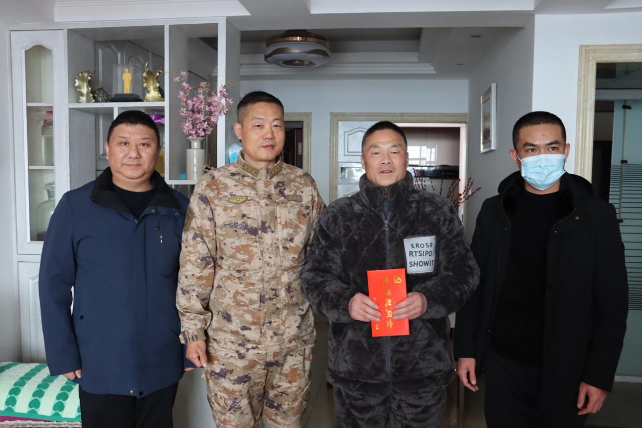 寒冬走访暖人心，军民合力保安全—— 石鼓区人武部开展节前走访慰问送温暖