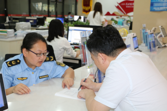 石鼓区市场监督管理局：局长走流程，走心更走实