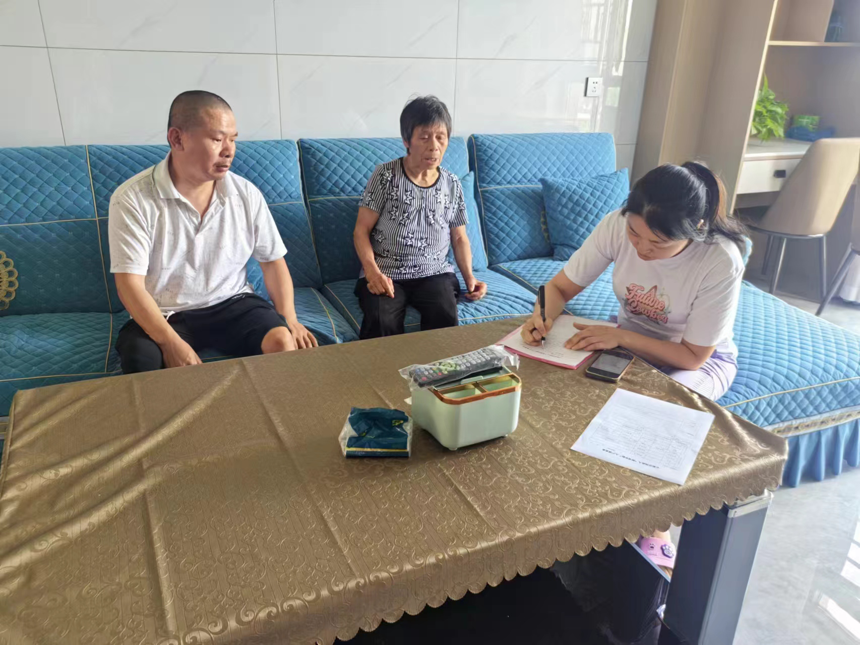 石鼓区民政局用心用情做好残疾人“两补”工作