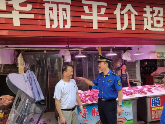 石鼓区五一街道城管大队整治噪音扰民