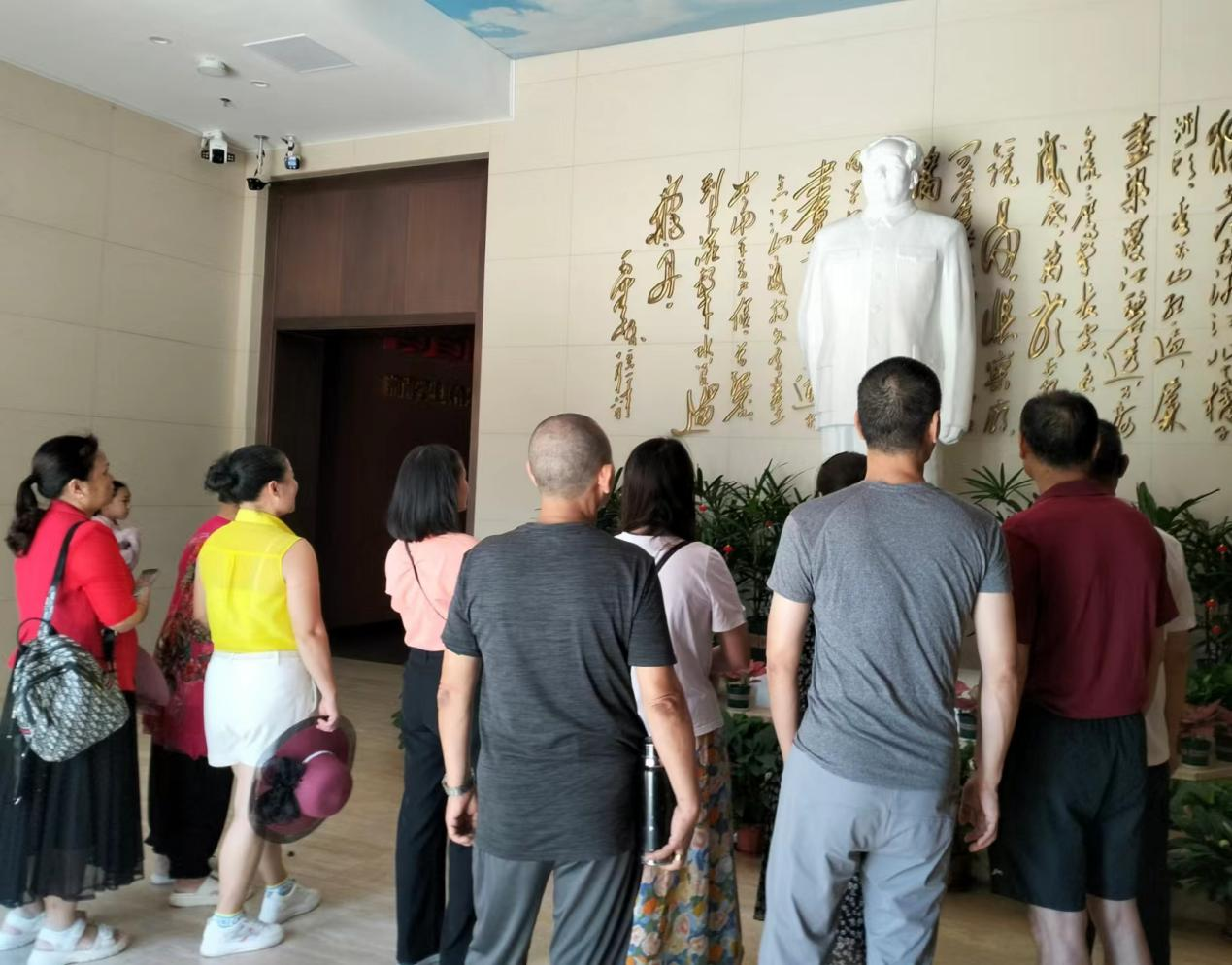 合江街道七里井社区：走进湘南学联纪念馆，传承红色基因