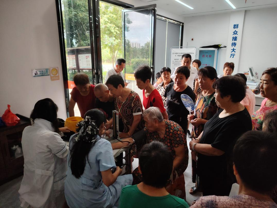 合江街道五一村：“公益巡诊”活动，健康服务暖人心