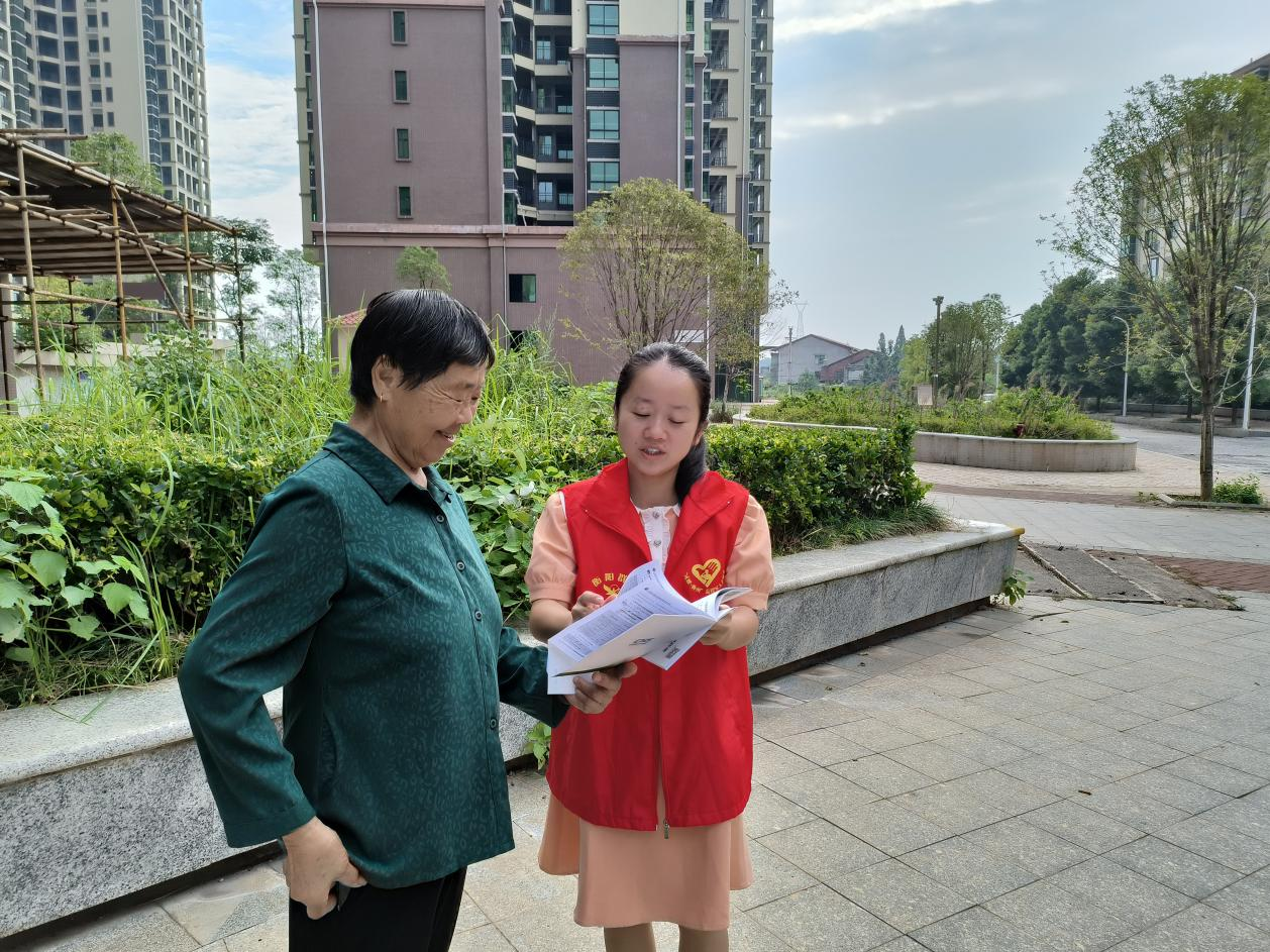 合江街道：江霞村深化医保宣传，助力居民健康生活
