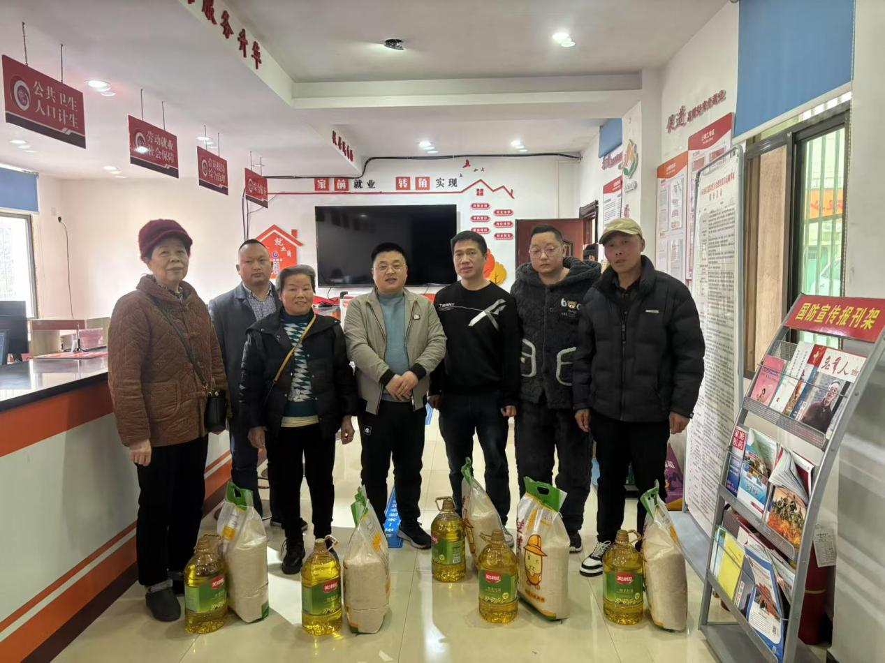 合江街道合江套社区：寒冬送温暖，新春情更浓