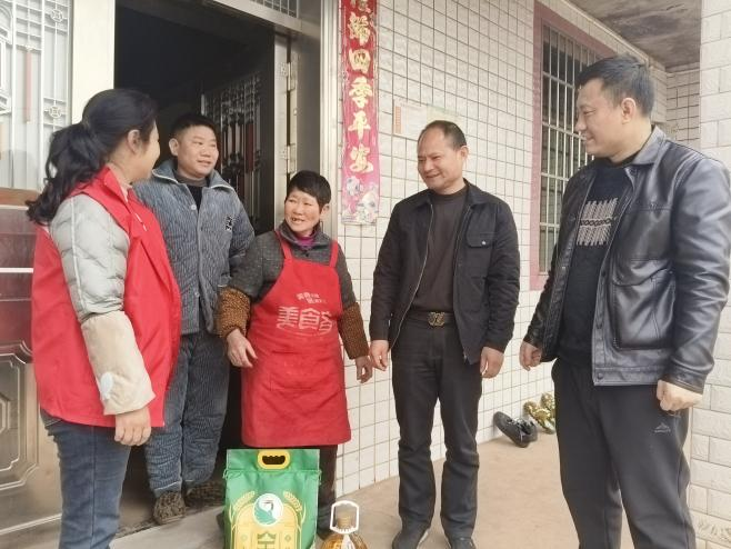 黄沙湾街道朝阳村：多方携手送暖，共迎新春佳节