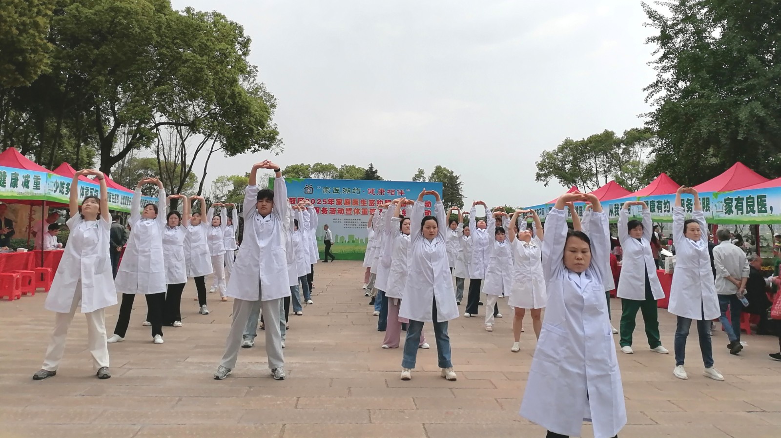 石鼓区启动家庭医生签约服务提升行动 全民共享健康管理新体验