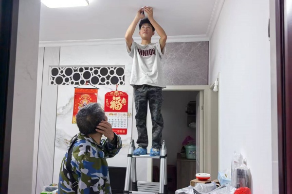 情系百姓办实事  免费烟感护平安