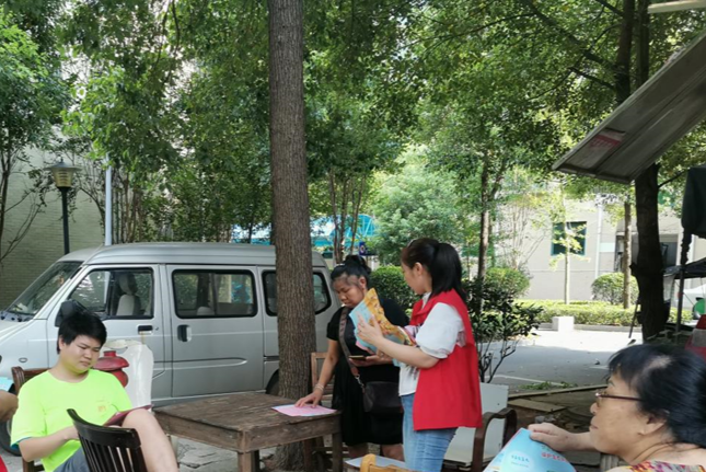 合江街道：七里井社区开展暑期禁毒宣传活动