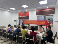 石鼓区黄沙湾街道光明社区开展“全国科普月”暨“非遗陶艺进社区”科普实践活动